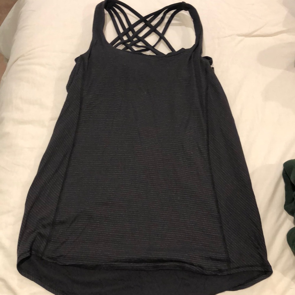Lululemon built in bra workout tank